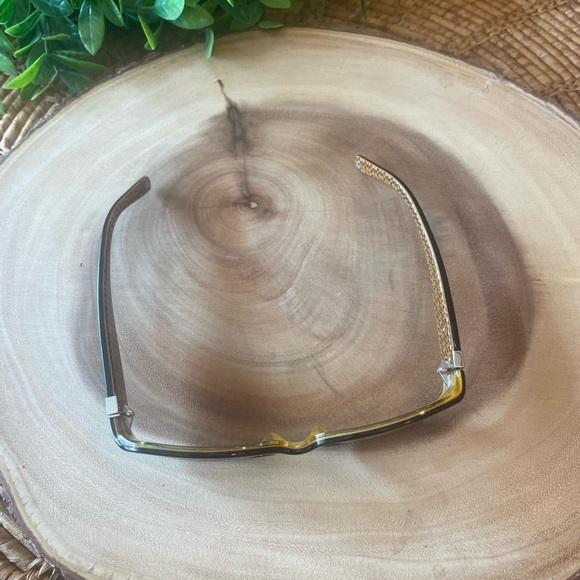 Coach Sunglasses with Pink Heart Logo Comes with Original Case - Picture 11 of 15